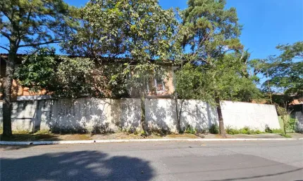 Terreno de esquina de 20 x 50 m, zona ZER 1  - zona exclusivamente residencial