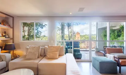 Cobertura triplex com 2 suítes, 3 vagas, espaço gourmet e piscina na cobertura no  Alto da Boa Vista