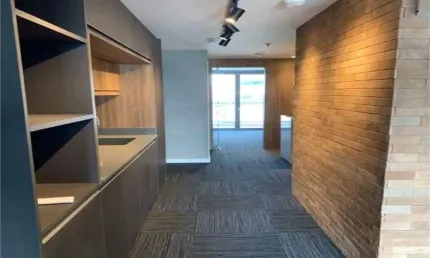Duas salas comerciais a venda com 39,50m² cada uma - próximo a estação do morumbi