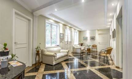 Imóvel comercial para venda ou locação, AC 244 m2, 10 salas, 8 vagas, em frente ao Parque Ibirapuera