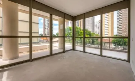 Apartamento tipo garden com 520 mts de área útil. a poucos metros do pq do ibirapuera!