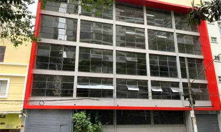Excelente Prédio Comercial Na Região de Higienópolis - Com Tri-Fásico - 2.600m2