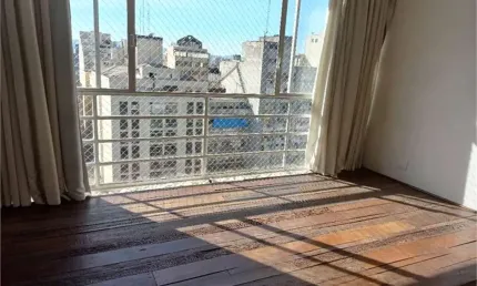 Apartamento de 3 quartos com deck varanda fechada e churrasqueira na área gourmet, em Santa Cecília