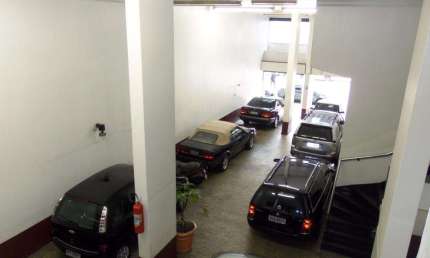 Loja comercial com 1.100 m²  área construída no Campos Elíseos