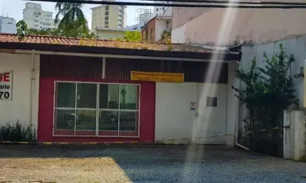 Casa à venda na Rua Carlos Steinen, --, Paraíso, São Paulo