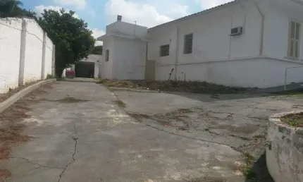 Casa Térrea Lapa | 180m² | 800m² de Terreno | 5 Vagas | Próximo ao Metrô