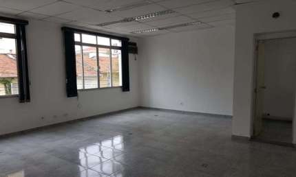 Sala comercial para alugar na Rua Fernandes Moreira, --, Chácara Santo Antônio, São Paulo