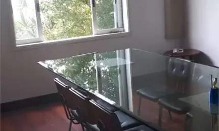 EXCELENTE CASA COMERCIAL/ RESIDENCIAL NA VILA ROMANA!