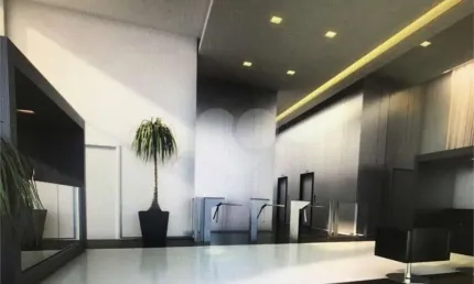 Conjunto Comercial em Edifício recém construído e com renda./VILA OLÍMPIA
