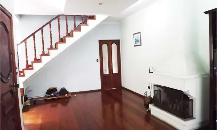 Casa com 2 dormitórios 2 suítes à venda na Bela Vista