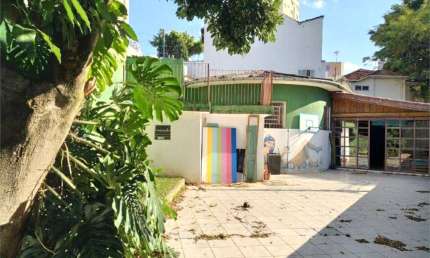 Casa Comercial à venda na Vila Mariana c/121m2 área construída