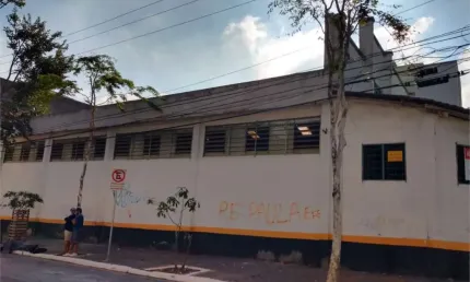 Excelente galpão para venda ou locação próximo à estação luz do metrô