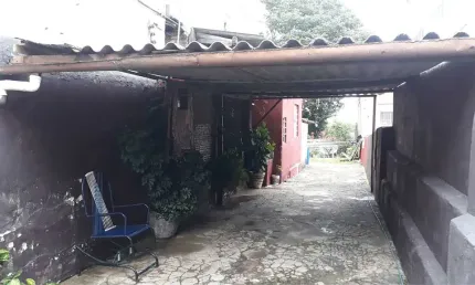 Terreno Excelente Em São Caetano 10x50 com salão comercial na frente. Oportunidade Incrível!