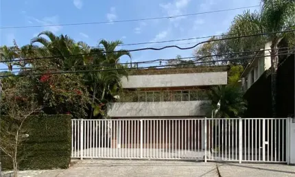 Casa com 3 quartos à venda na Rua Ribeiro Lisboa, --, Morumbi, São Paulo