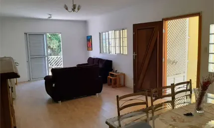 Casa com 3 quartos à venda na Rua Araçatuba, --, Vila Ipojuca, São Paulo