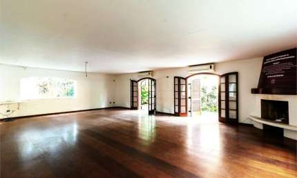 Casa com 4 quartos à venda na Rua Cipriano Juca, --, Pinheiros, São Paulo