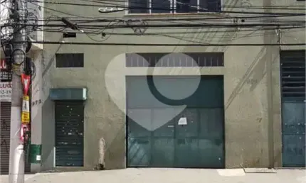 Barracão / Galpão / Depósito à venda na Rua Anhaia, --, Bom Retiro, São Paulo