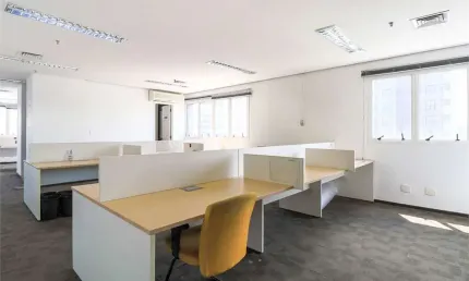 Sala comercial para alugar na Avenida Vereador José Diniz, --, Campo Belo, São Paulo