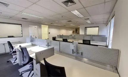 Sala comercial para alugar na Rua Cardeal Arcoverde, --, Pinheiros, São Paulo