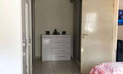 Casa de Vila com 2 Quartos à Venda, 105 m² por R$ 680.000