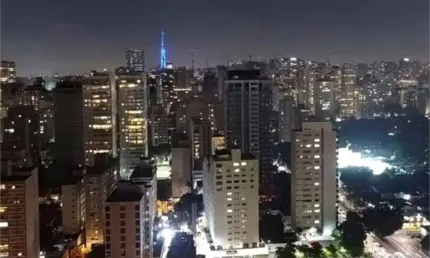 Sala comercial à venda na Rua dos Pinheiros, --, Pinheiros, São Paulo