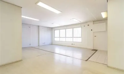 Prédio à venda na Avenida Professor Alceu Maynard Araújo, --, Chácara Santo Antônio, São Paulo