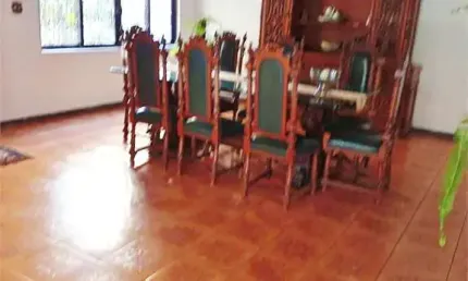 Suntuoso Sobrado na Saúde c/442m2 de construção - 3 Suítes/ 6 vagas