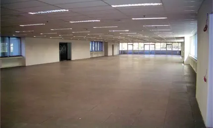 Ótima sala localizada na av. eng.º luiz carlos berrini, 1091 – 1º andar