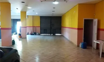 Salão Comercial para Alugar com 350 m2 na Barra Funda