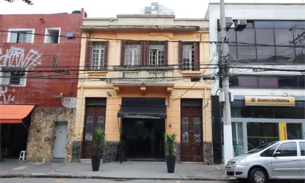 Prédio comercial e residencial, a venda na barra funda