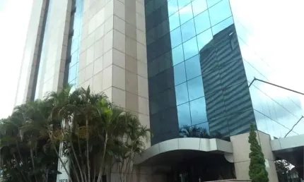 Casa comercial para alugar na Avenida Eusébio Matoso, --, Butantã, São Paulo