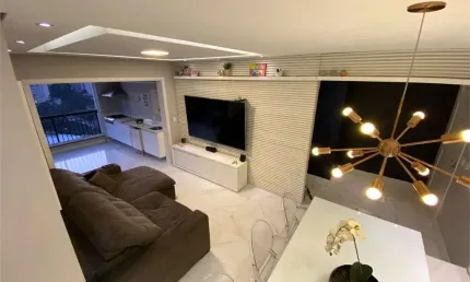 Apartamento impecável com 3 dormitórios na Vila Andrade.