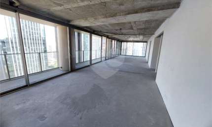 Apartamento Altíssimo Padrão para venda em Pinheiros, 3 suítes, 3 vagas, Lazer!