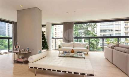 Apartamento com 3 quartos à venda na Rua José Maria Lisboa, --, Jardim América, São Paulo