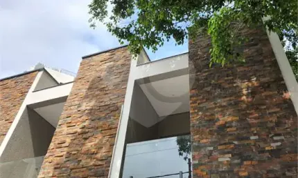Sobrado novo com 3 suites á venda, 142,85aum² - 2 vagas - saúde
