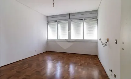 Apto a venda na avenida paulista  condominio três  marias