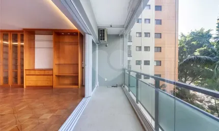 Próx. mackenzie, reformado, 1 vaga dupla, 2 dorm. (suíte), escritório, terraço