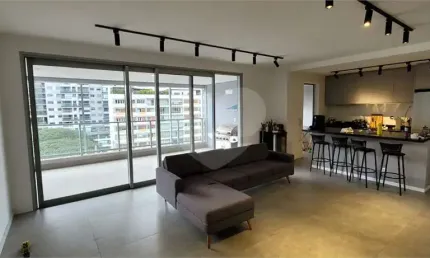 Apartamento venda Pinheiros 124m², 3 dormitórios, suíte, varanda gourmet, 2 vagas, Novo
