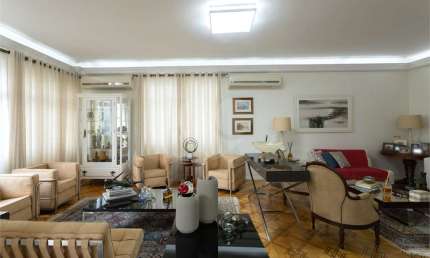 Apartamento reformado no Jardins - Tranquilidade e conforto