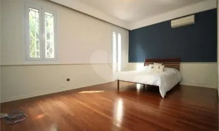 Casa de Alto Padrão com 4 Quartos á venda,620m², 8 vagas - Jardim Europa