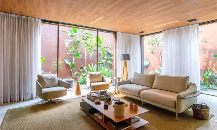 Casa de Alto Padrão com 3 Quartos à venda, 330m², 3 vagas - Jardim Europa