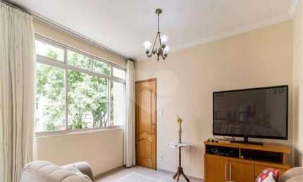 Apartamento com 3 quartos, mobiliado em Santa Cecília