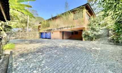 Casa com 5 quartos à venda na Rua São Judas Tadeu, --, Vila Santo Antônio, Cotia