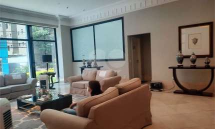 Conjunto Comercial para Locação com 63m2, 2 banheiros,01 copa e 03 vagas na Vila Nova Conceição.