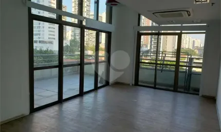Sala comercial para alugar na Rua Ribeiro do Vale, --, Brooklin, São Paulo