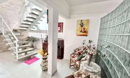 Casa com 3 quartos à venda na Rua Traituba, --, Saúde, São Paulo