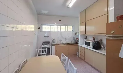 Casa de 197m² 3 dormitórios, 1 suíte, garagem na Vila Mariana