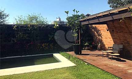 Casa com 3 quartos à venda na Rua Caativa, --, Alto da Lapa, São Paulo