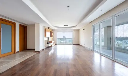 Belissimo apartamento de 280m2 lazer completo e varanda com churrasqueira. andar alto e bela vista.