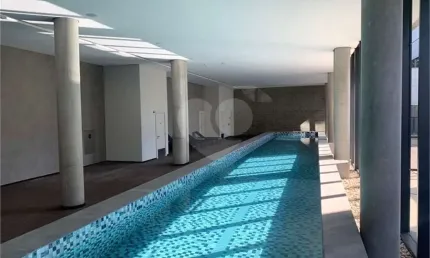 Apartamento (studio) de 42 m² com 1 vaga na garagem e varanda ao lado da avenida faria lima